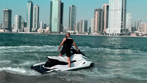 Sharjah Boat Rental | JetSki Rental Mamzar Al Sharjah