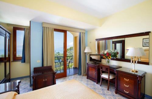 Priora Hotel | Johanna Park Hotel