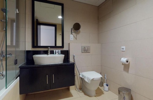 Jumeirah Lake Towers Apartment | Key View - Laguna Tower