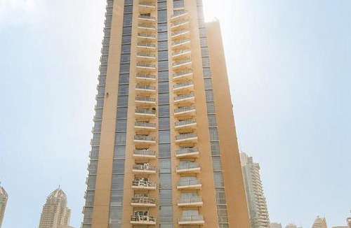 Dubai Marina Apartment | Key View - Marina Tower