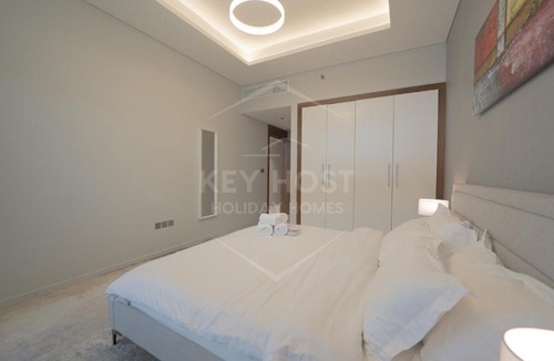 Jumeirah Village Circle Apartment | KeyHost - Regent Court JVC - KG20