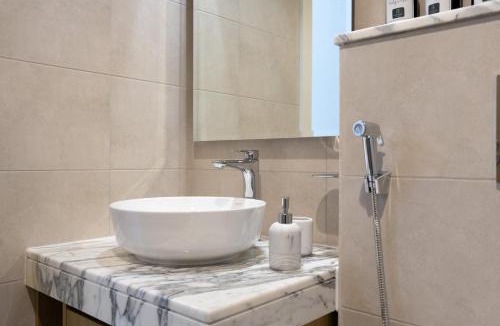Sheikh Zayed Road Apartment | Keyrock Living - Elevated Luxury in Business Bay