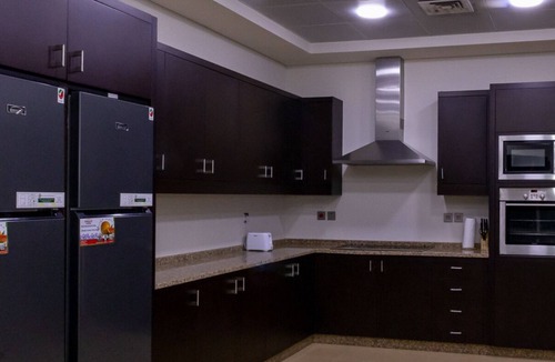 Jumeira 3 Bed & Breakfast | Kilimanjaro Suite at Full Moon Guesthouse