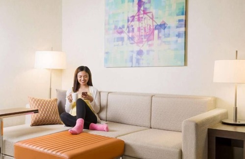 Naif Apartment | King Suite Near Reef Mall By Luxury Bookings
