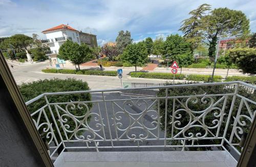 Montenero di Bisaccia Apartment | La Casa in Piazza