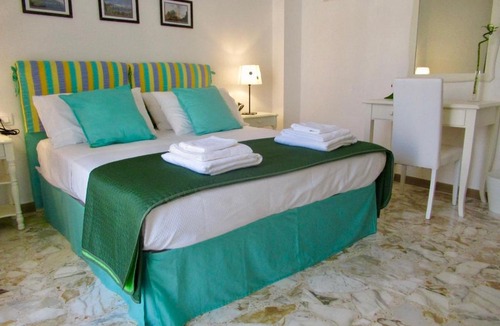 Naples Apartment | La Casa tra i Musei