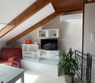 San Lazzaro Apartment | La casetta del borgo