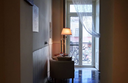 Torre Annunziata Apartment | La Casetta di Nonna Pina - Apartment with kitchen in the center