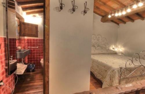 San Firenze-fonte di Sala House | La Locanda di Giulia