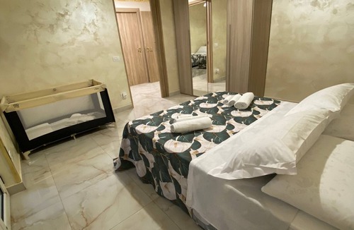 Torre Annunziata Apartment | La Maison Di MelDen