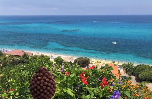 Tropea Apartment | LA MARINETTE TERRACE ON THE SEA