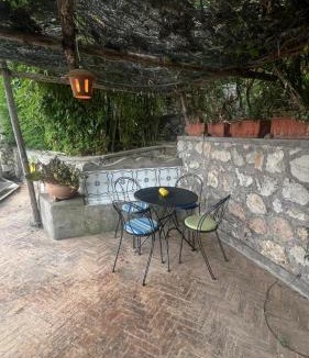 Marina Piccola Apartment | La Roccetta