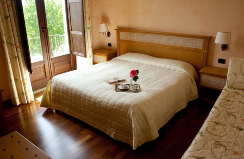 Soveria Mannelli House | La Rosa Nel Bicchiere