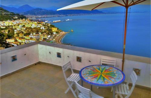 Raito Apartment | LA TERRAZZA SUL BLU -vista mare-