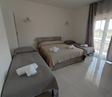Castel Volturno Bed & Breakfast | La Vela