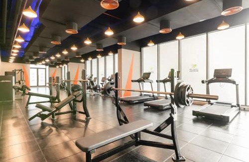 Mirdif Apartment | Landing Lane Family Suites, Studio Near DXB Airport