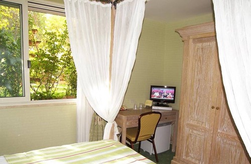 Sant'Elia Fiumerapido Bed & Breakfast | Large double room in the green near Montecassino