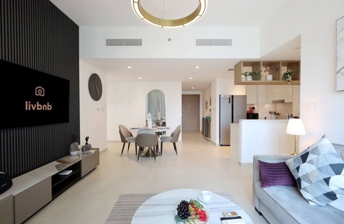 Trade Center Apartment | Lavish 2 Bedroom Suite with Burj Khalifa View & Direct Dubai Mall Access