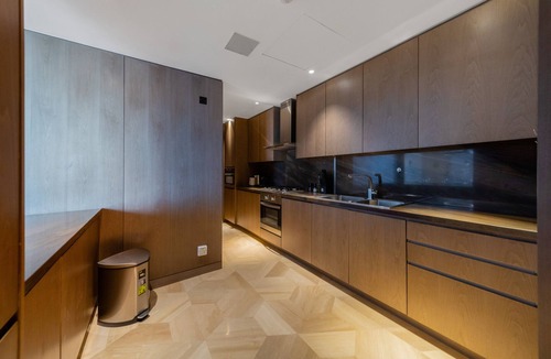 Palm Jumeirah Apartment | Lavish Sea View 2BR at FIVE Palm