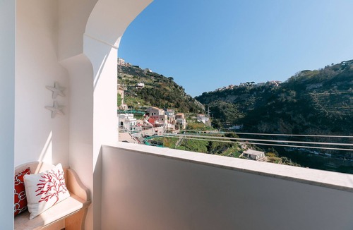 Pontone Apartment | LEMON IN THE AIR