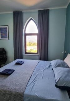Roccaromana Bed & Breakfast | LIMO to Host