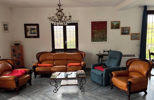 Lioni House | Lo Specchio di Alice