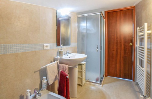 Guardialfiera Apartment | Look forward to a wonderful vacation in this appealing vacation apartment with panoramic views of th