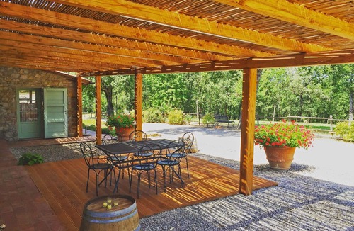 Barberino Tavarnelle Apartment | Lovely apartment for 8 people with WIFI, pool and pets allowed, close to Greve In Chianti