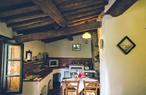 Barberino Val d'Elsa Apartment | Lovely cottage in Chianti, on Tuscan organic ecoturismo with pool & sunset views