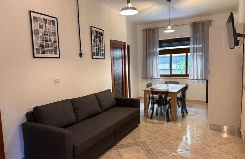 Pomigliano D'arco Apartment | Luminoso Trilocale a Pomigliano