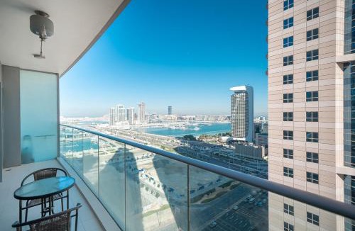 Dubai Marina Apartment | Luton Vacation Homes-Damac Heights Tower- Dubai Marina-21AB03