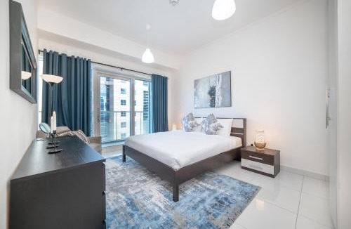 Dubai Marina Apartment | Luton Vacation Homes-Damac Heights Tower- Dubai Marina-21AB03