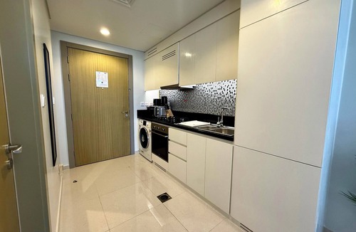 Sheikh Zayed Road Apartment | Lux BnB Aykon Tower