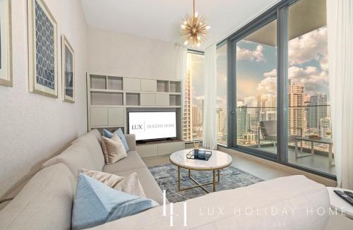 Dubai Marina Apartment | LUX Contemporary Suite with Full Marina View 5