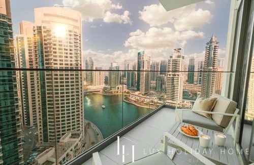 Dubai Marina Apartment | LUX Contemporary Suite with Full Marina View 5