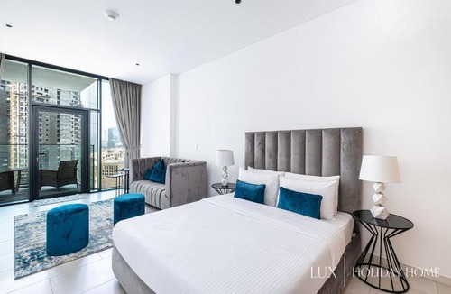 Downtown Dubai Apartment | LUX - Marquise Square Studio Suite 1