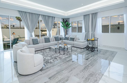 Dubai Villa | LUX White Modern Villa