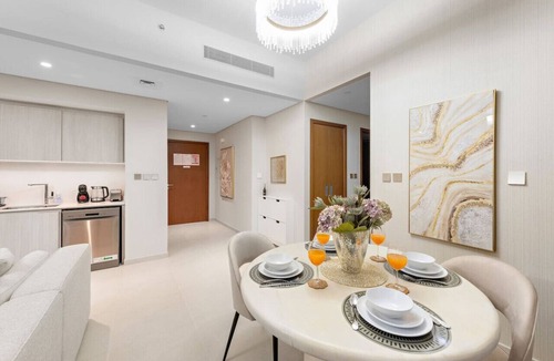Dubai Apartment | Luxe 2BR w/Pool, Water & Skyline Views | Dubai Creek Harbour