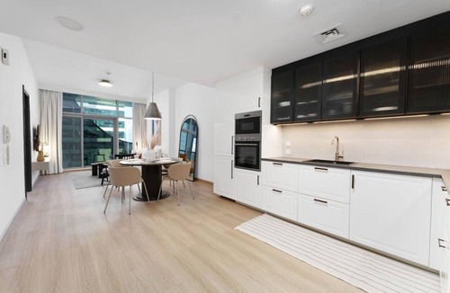 Jumeirah Lake Towers Apartment | Luxe Living in our Exquisite 1 Bedroom Apartment