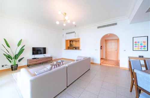 Palm Jumeirah Apartment | Luxurious 2bedroom in Palm Jumeirah