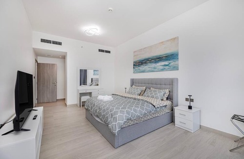 Jumeirah Lake Towers Apartment | Luxurious 3Bedroom Apartment