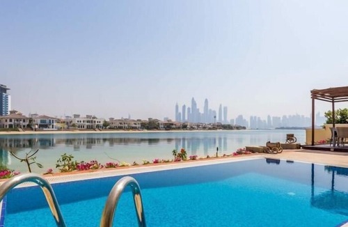 Palm Jumeirah Villa | Luxurious 6 bedrooms Villa in Palm Jumeirah