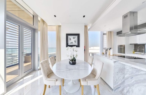 Dubai Marina Apartment | Luxury 2+1 BR Beachfront ♥ of Bluewaters Island