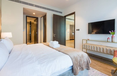 Al Sufouh 2 Apartment | Luxury 2 Br Apartment High Floor Sea View