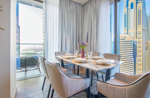 Al Sufouh 2 Apartment | Luxury 2 Br Apartment High Floor Sea View