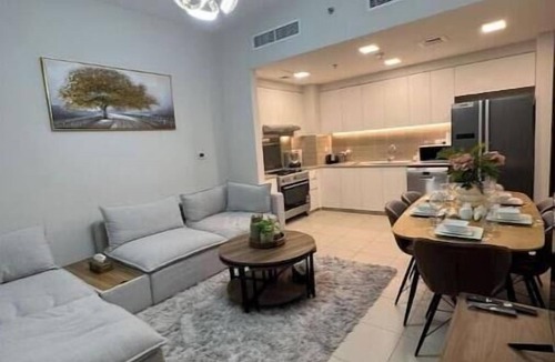 Bur Dubai Apartment | Luxury 2BR w/Pool, Gym & Balcony - Safi Apartment