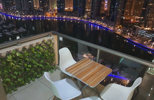 Dubai Marina Apartment | Luxury apartment In the heart of Dubai Marina, No.1 best tower next to the beach