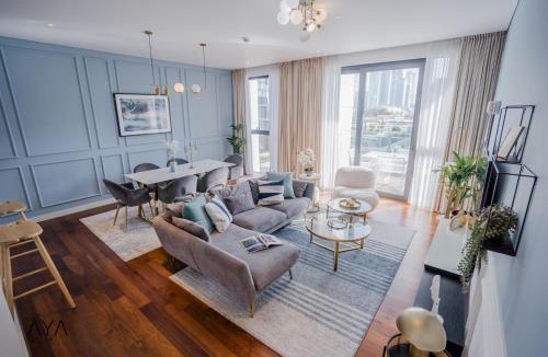 Al Wasl Apartment | Luxury Apartment with Pool, Patio & Gym in City Walk By ĀYA Boutique