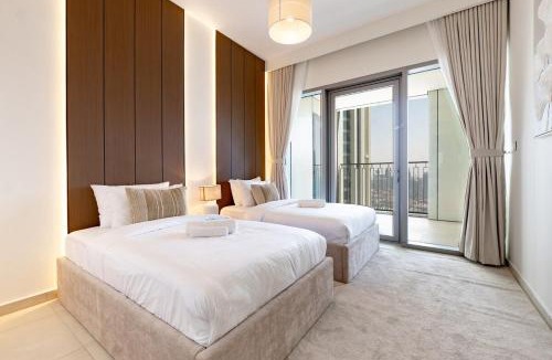 Za'abeel 2 Apartment | Luxury Burj & Fountain View 3 Bedroom Apartment