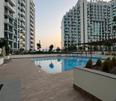 Jadaf Apartment | Luxury Studio Burj Khalifa View